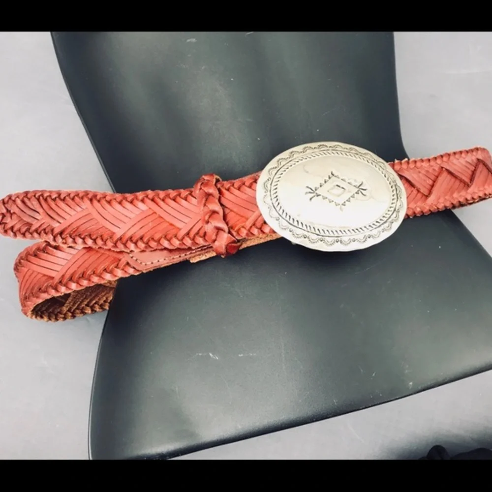 STRAIGHT OUTTA MEXICO SILVER/ LEATHER BELT